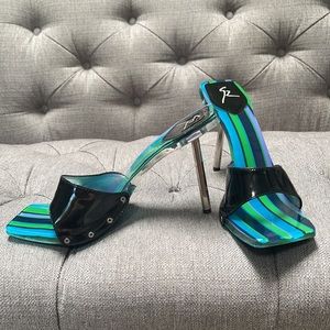 Giuseppe Zanotti patent leather and lucite slides
